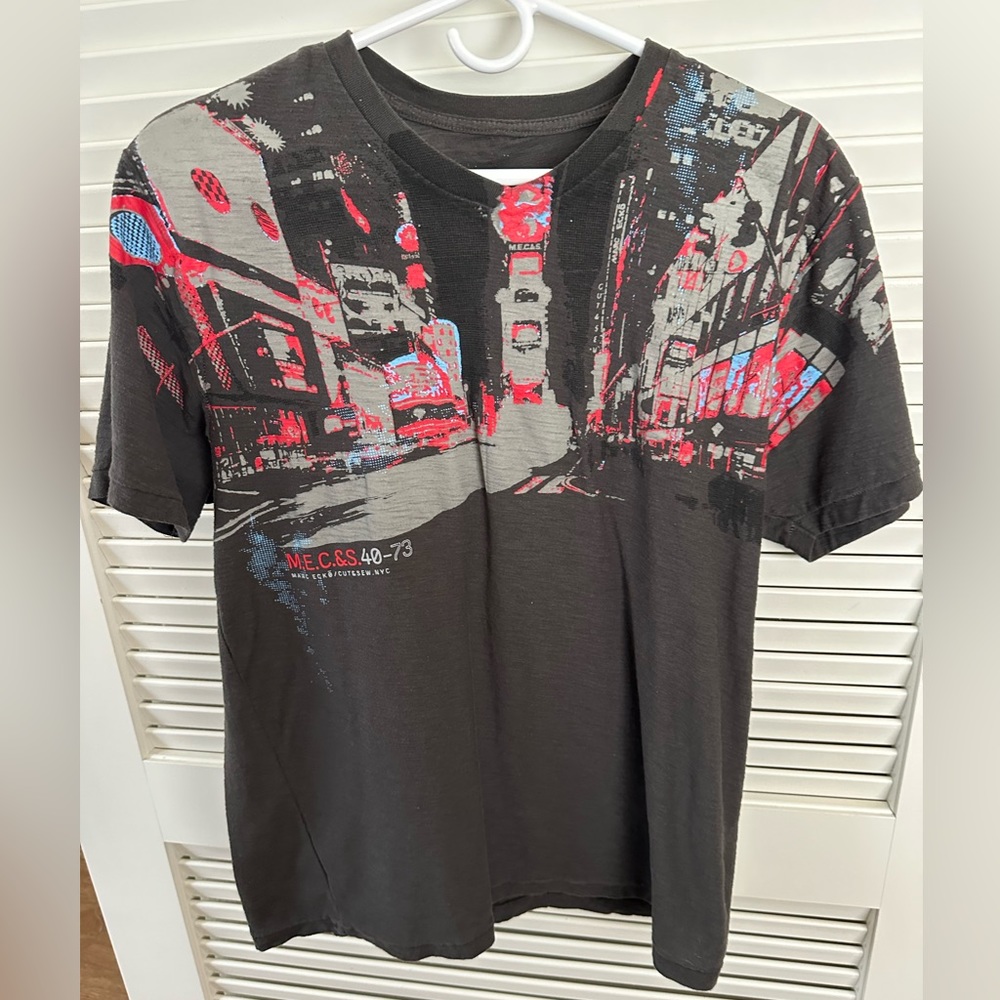 marc ecko cut & sew nyc m.e.c.&s. 40-73 short sleeve shirt